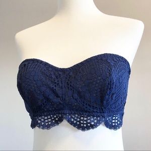 Victoria’s Secret Lace Strapless Bralette